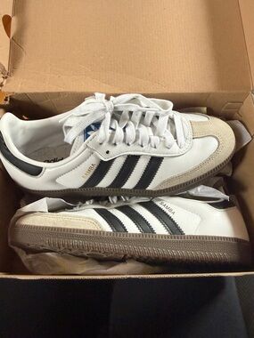 adidas Samba Leather Sneakers - White & Black